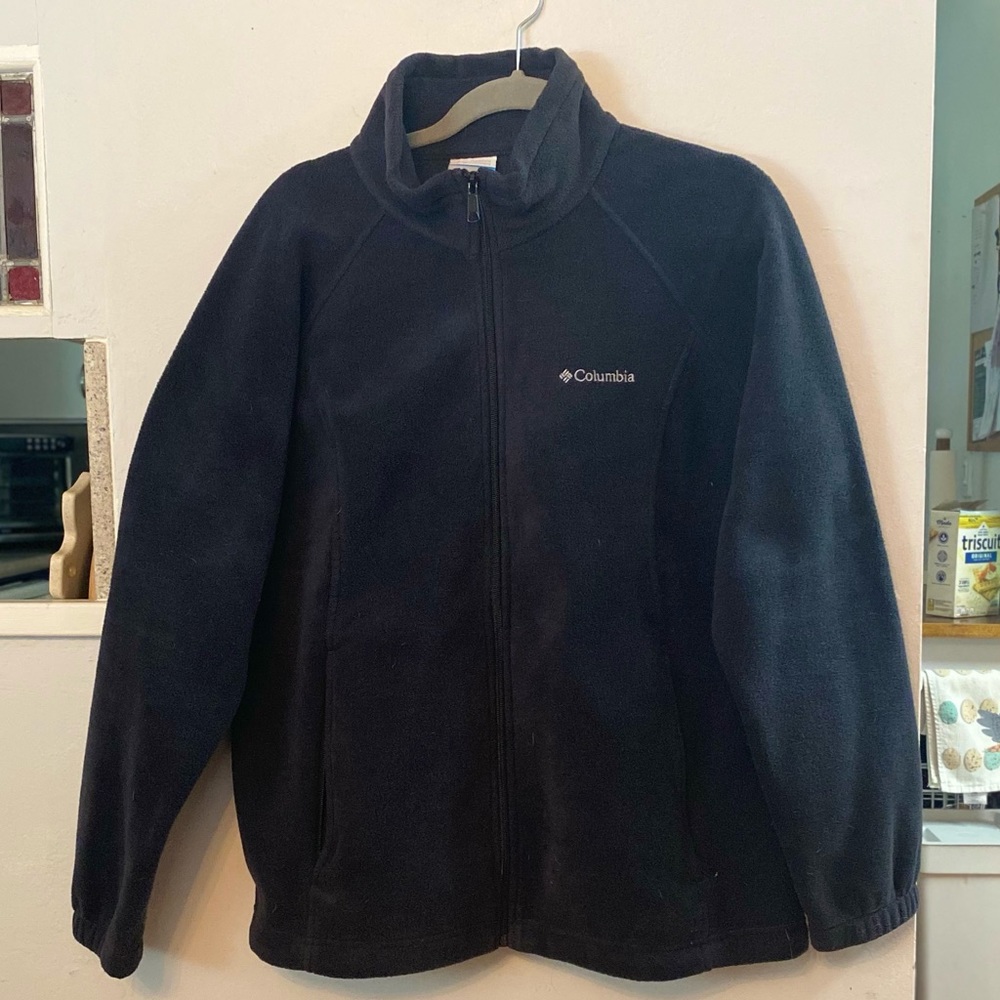 Full zip Columbia sweatshirt